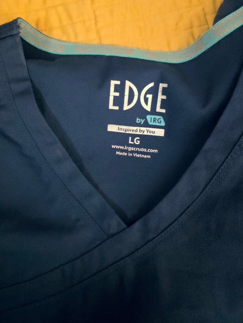 EDGE By IRG Navy V-Neck Scrub Top and Drawstring Pants